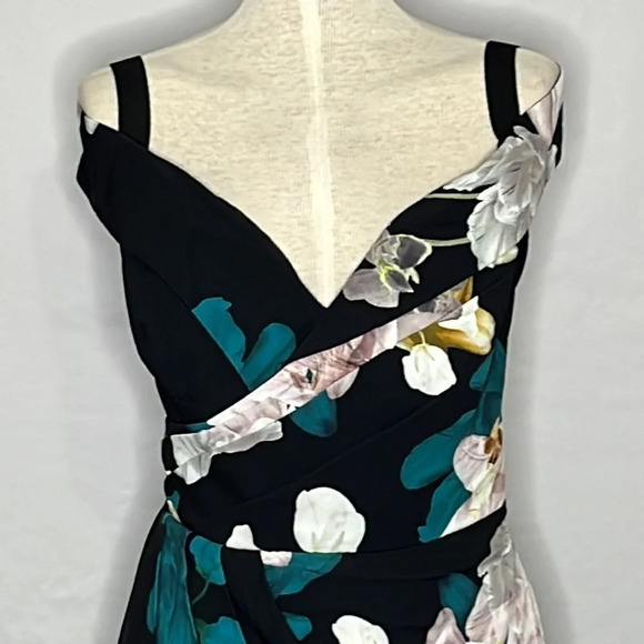 City Chic Off Shoulder Tulip Hem Maxi Dress in Floral Glow - NEW - Size 18 - Picture 3 of 8